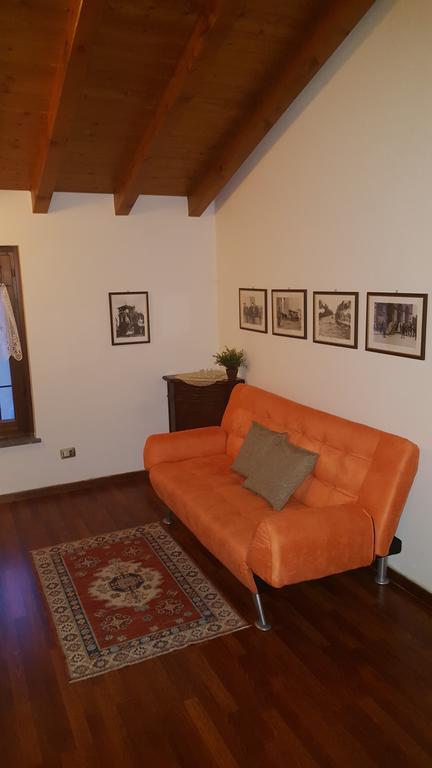 B&B Amici Del Colle San Colombano al Lambro Exterior foto